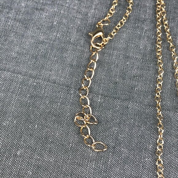 💖 Hello Kitty necklace - Picture 4 of 5